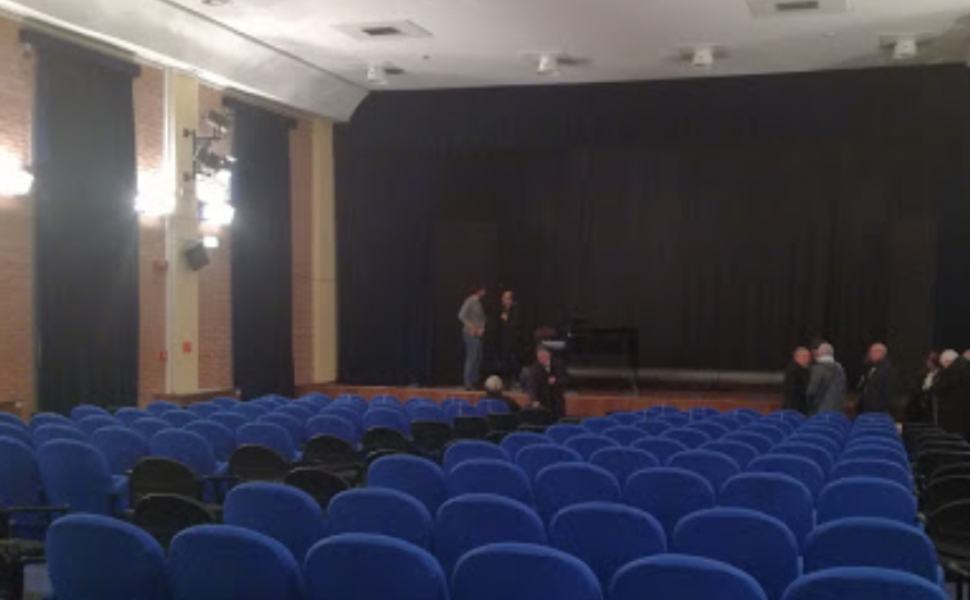 A Morano torna la lirica: l’Elisir d’Amore integrale con il coro "Cilea" 51 teatro comunale Troisi Morano Calabro