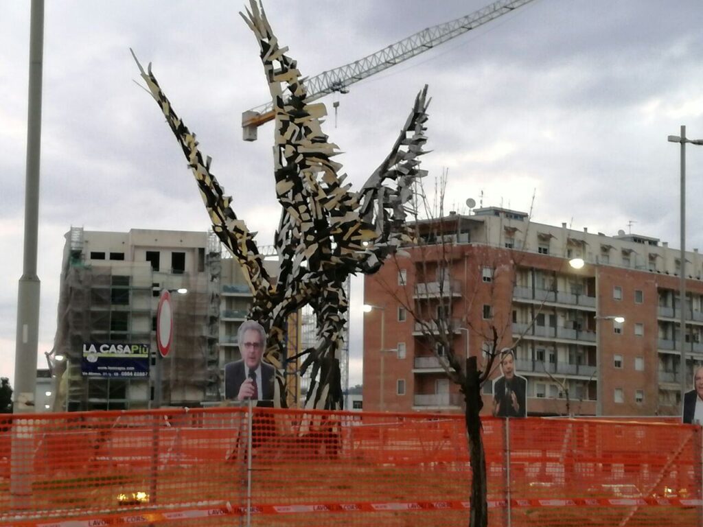Telesio 'risorge' e denuncia gli orrori del cantiere di viale Parco (FOTO) 5 telesio 5