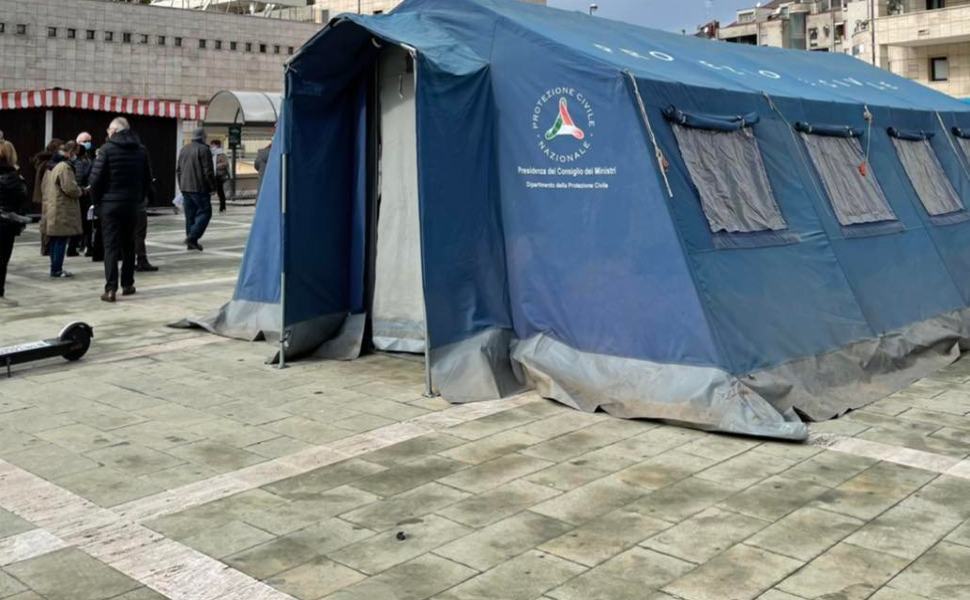 tenda vaccini metropolis rende