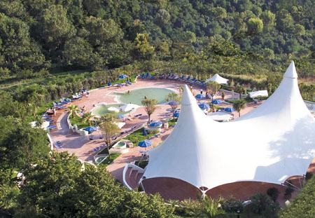 Terme Luigiane, l'azienda rimanda di quindici giorni il licenziamento dei 250 lavoratori 203 terme luigiane1