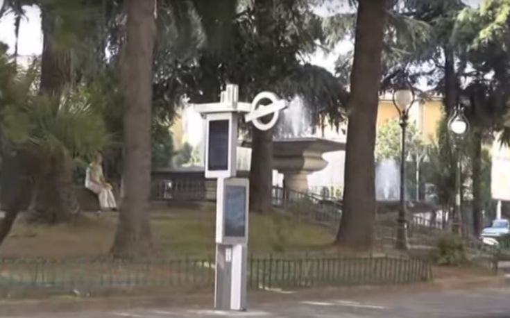 La Commissione controllo e garanzia chiede di ripristinare i totem del progetto Urban Generation 59 totem-truffa-cosenza