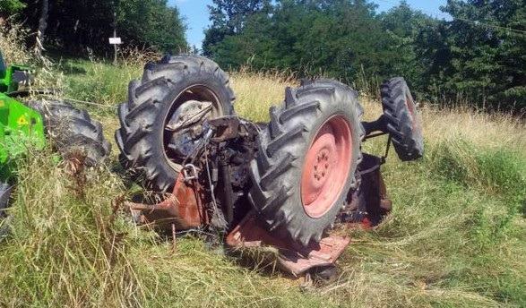 trattore ribaltato 2