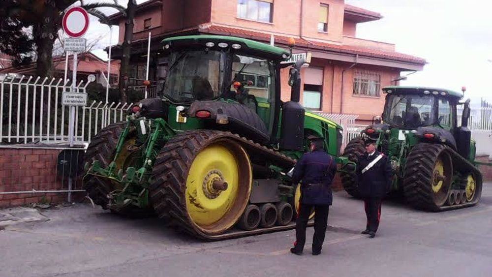 trattori rubati 2
