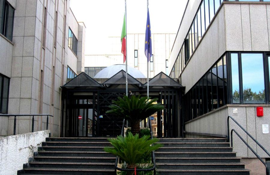 tribunale minorile catanzaro 1