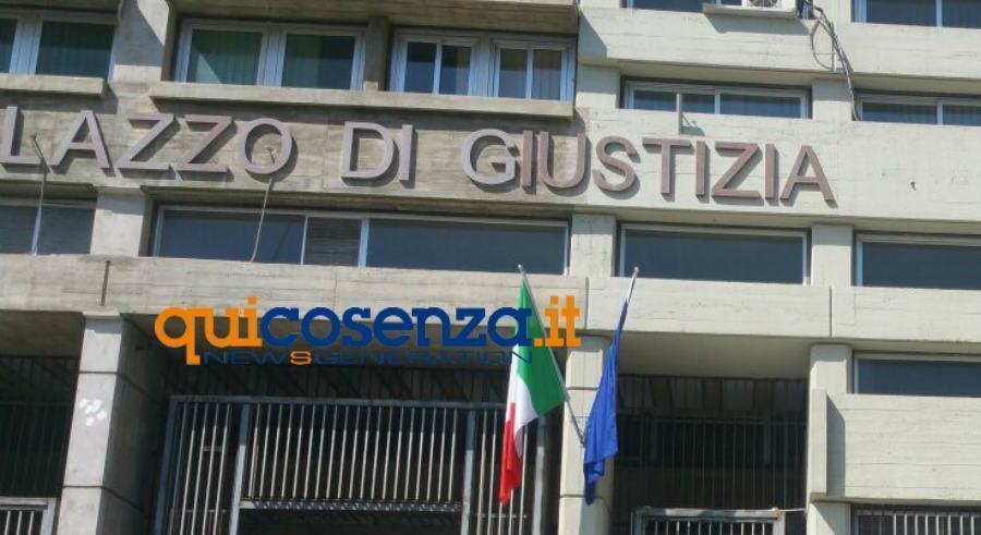 tribunale palazzo giustizia cosenza 1