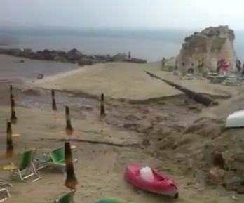 Maltempo, anche Tropea devastata da un violento nubifragio. Ingenti i danni 203 tropea maltempo