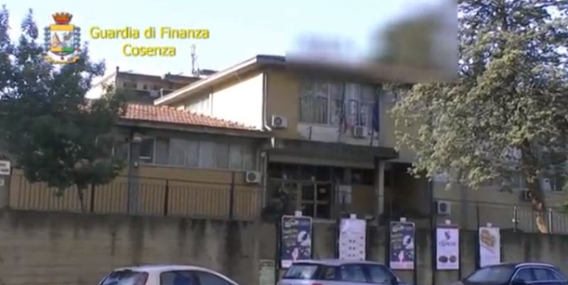 uffici regione assenteisti