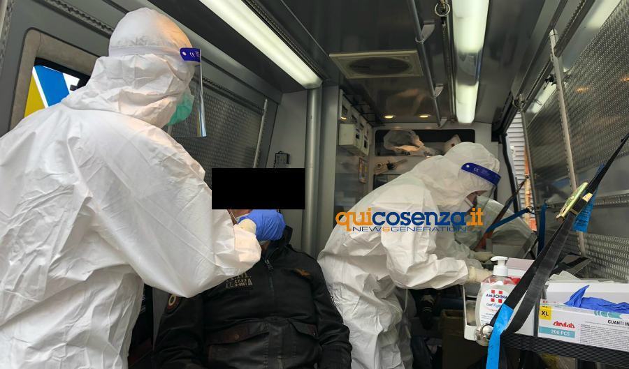 Crosia passa in zona arancione scuro. Superata la soglia critica 51 unita mobile tamponi cosenza 07 1