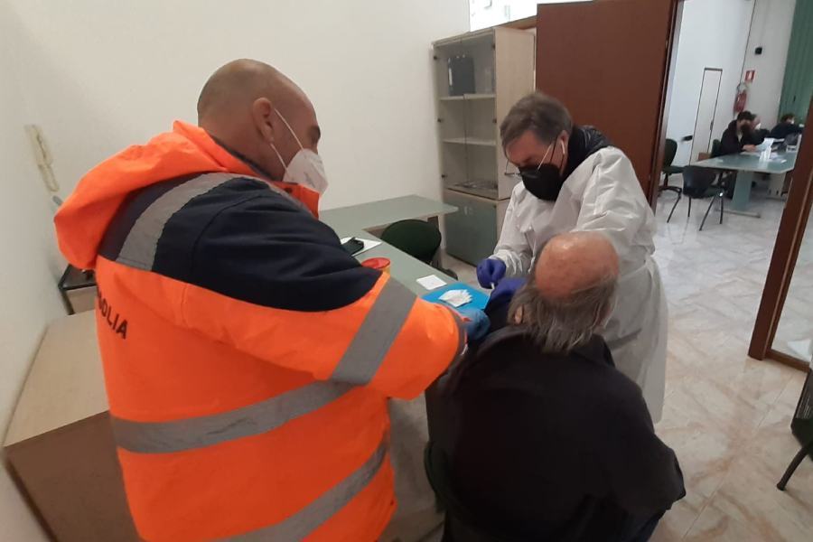 Frascineto, conclusa la vaccinazione anticovid per gli over 80 51 vaccinazione anziani frascineto over 80