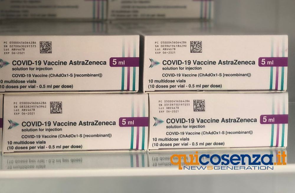 vaccini Astrazeneca 04