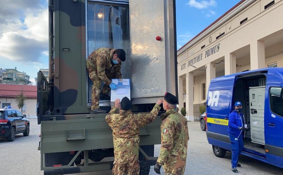 Moderna in quantità, arrivano altre 50mila dosi in Calabria 51 vaccini Sda Esercito consegna 01 3