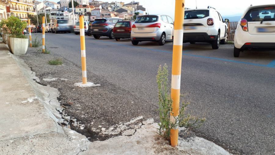 via carlo 5 catanzaro abbassamento strada