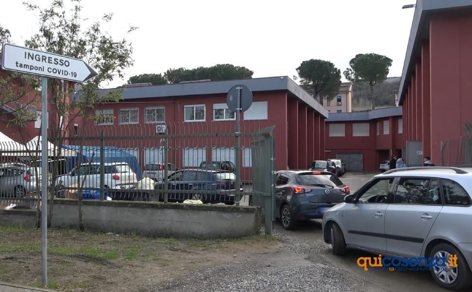 Cosenza, individuate le strutture per l'HUB vaccinale pediatrico, il 118 e la Misericordia 51 via degli stadi covid tamponi cosenza 03