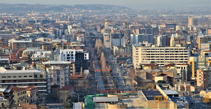 viale Parco Cosenza lavori cantiere panorama da alto