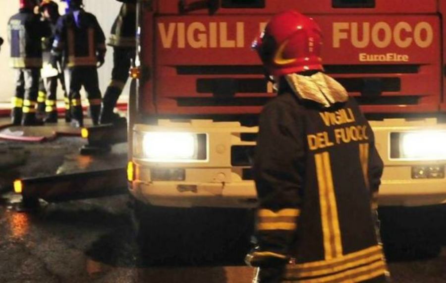 vigili-del-fuoco-notte-650x412
