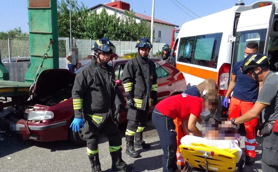 vigili fuoco simeri crichi 02