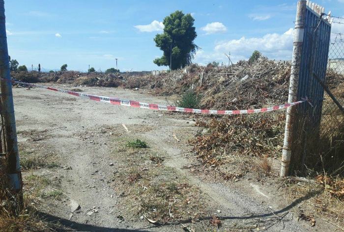 Ex campo sportivo nel Cosentino, usato come discarica illegale: denunciata ditta 53 villapiana2