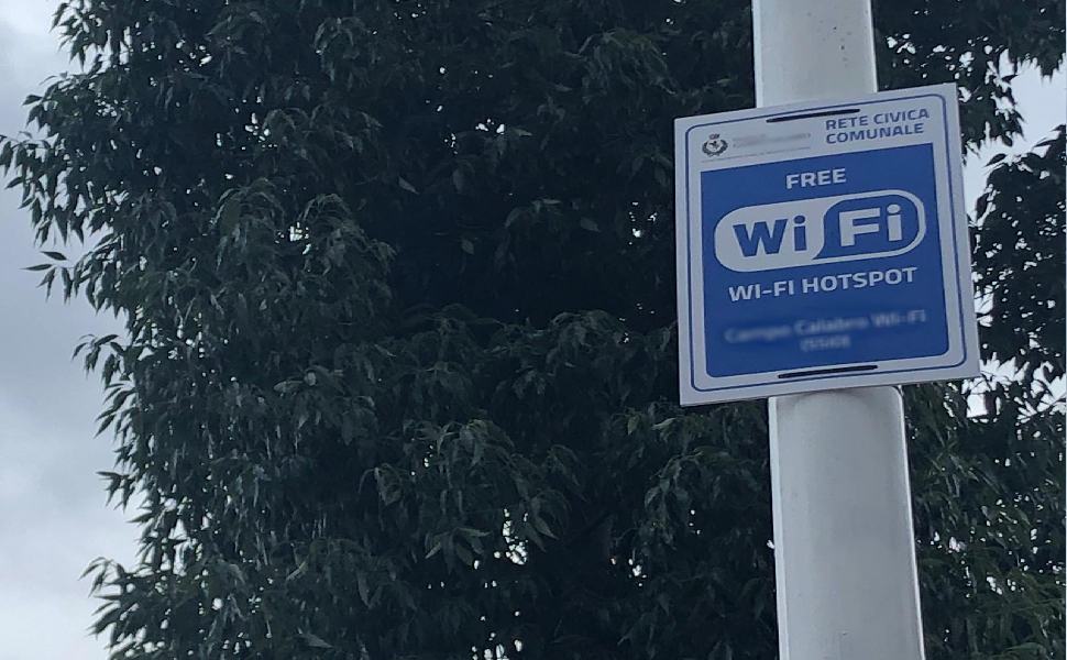 Wifi gratis negli spazi pubblici anche nel cosentino: ecco il comune apripista 51 wi fi free