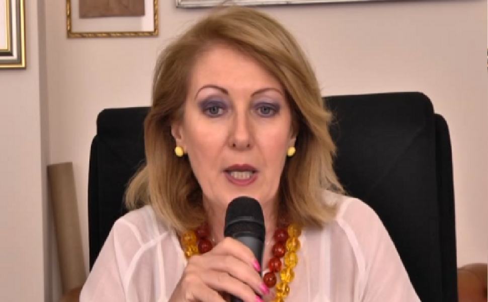 Emanuela Greco 678x381 1