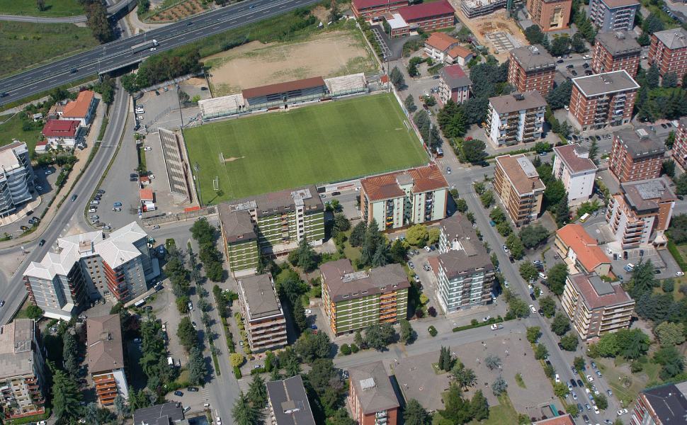 Rende stadio lorenzon dallalto