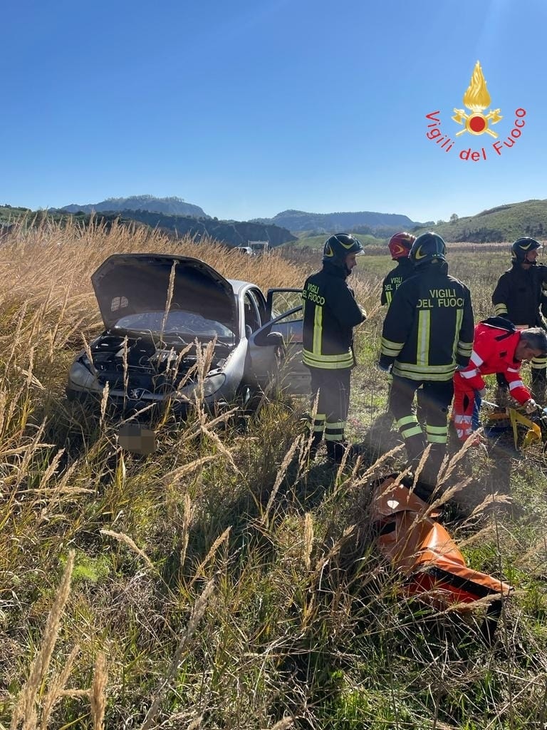 7fcd15a1 b9c7 4409 96e9 e56123ca4504 1