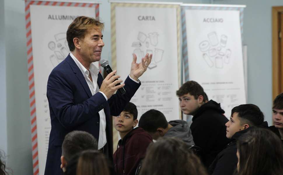 Alvin formatore small 1