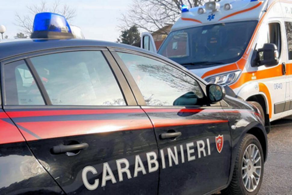 Ambulanza-carabinieri