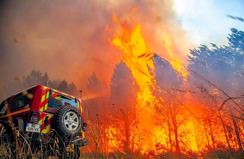 Incendio rogo fiamme