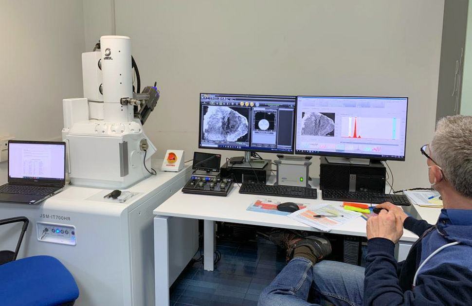 Microscopio Arpacal ok