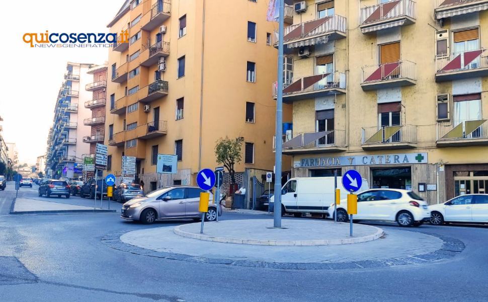Rotonda Viale della Repubblica02
