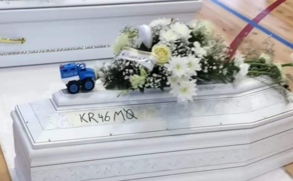 bara bimbo naufragio Cutro 1