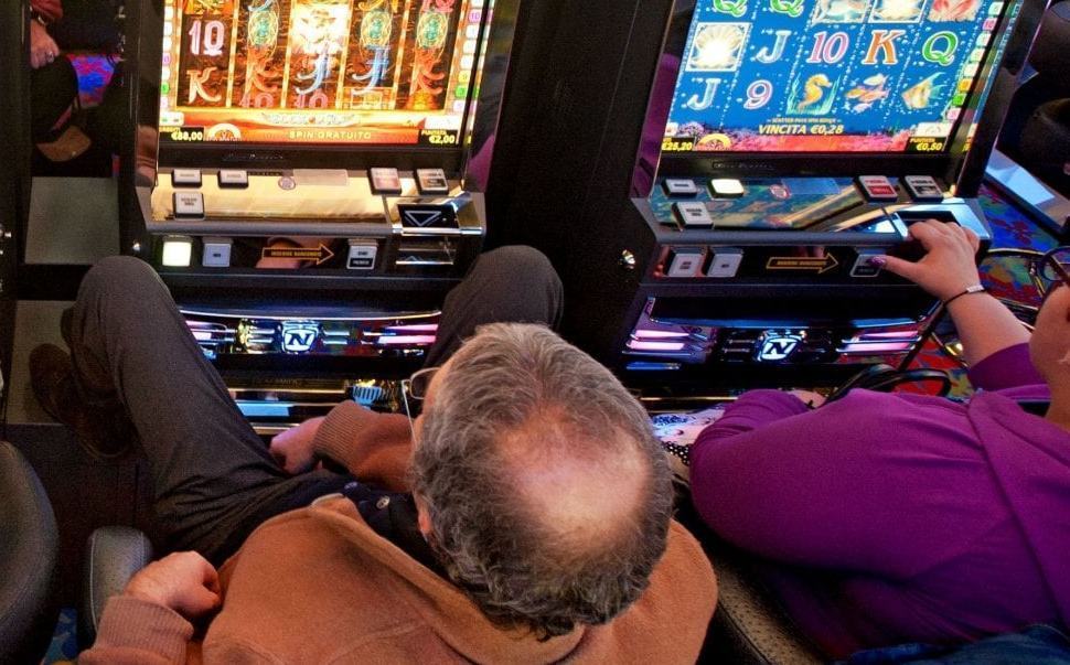 gioco-dazzardo-slot-ludopatia