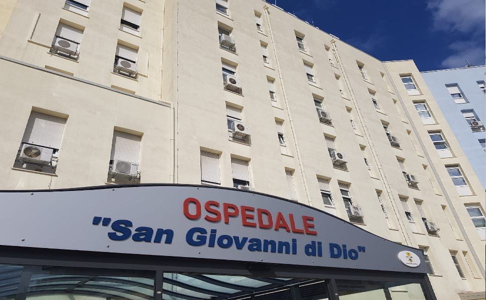 Bimbo nato morto, 14 sanitari indagati per omicidio colposo 51 ospedale-crotone