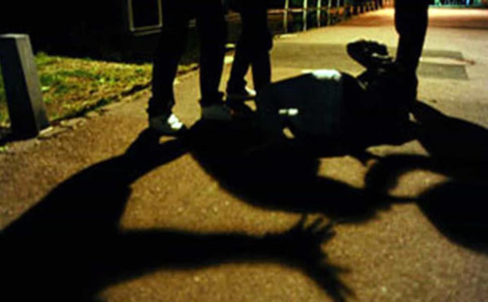 pestaggio botte rissa 2