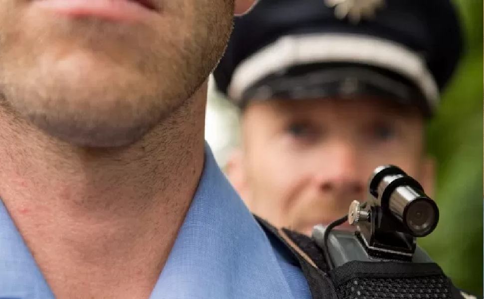 polizia bodycam agenti