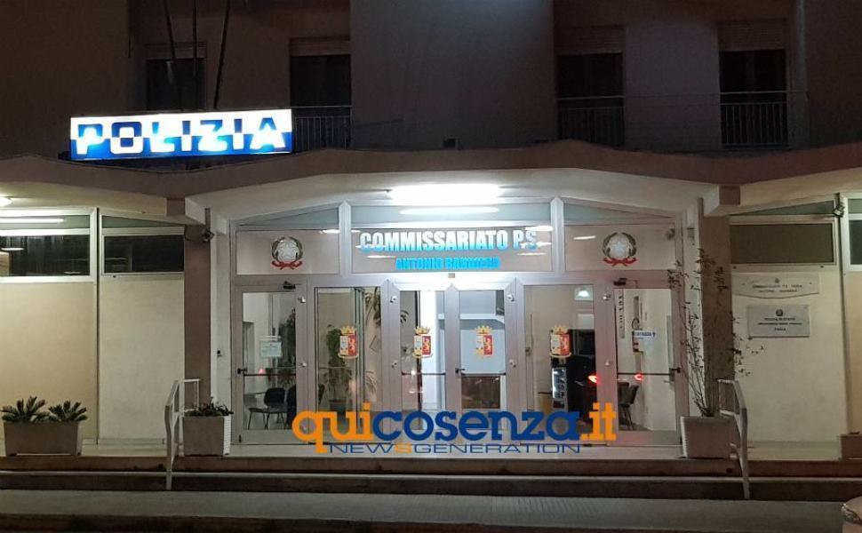 polizia-commissariato-paola