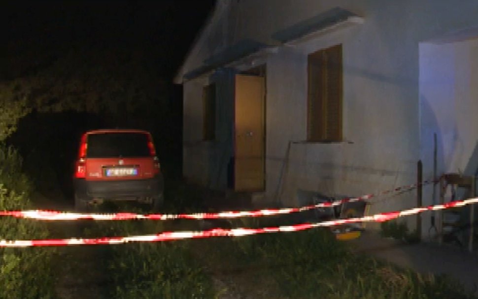 cadavere volto sfigurato corigliano rossano 01