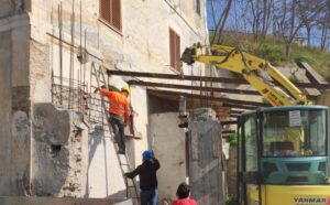 cassano centro demolizione immobile via v emanuele 05