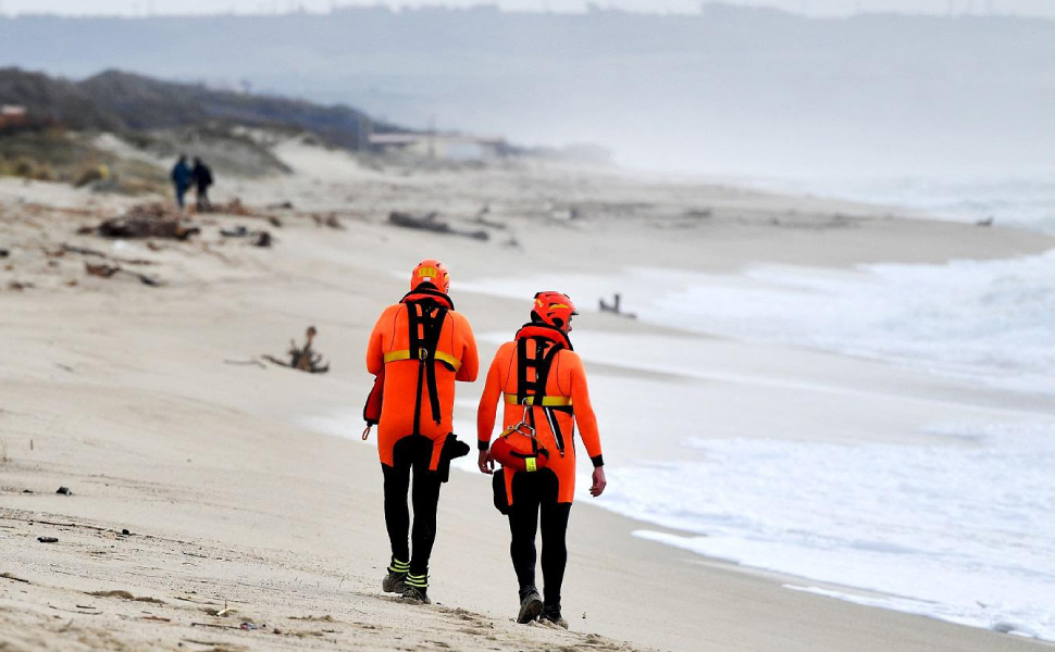 cutro ricerche naufragio