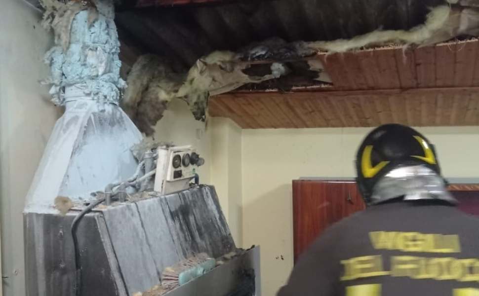 incendio cenadi vvff