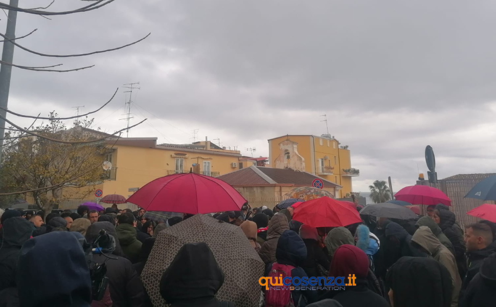 rete 26 febbraio crotone 02