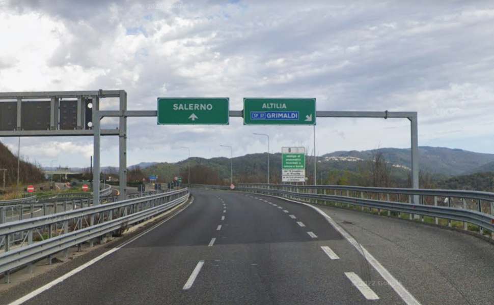 Lavori sull'A2, domani chiusa rampa uscita Sud ad Altilia-Grimaldi 51 svinbolo altilia grimaldi