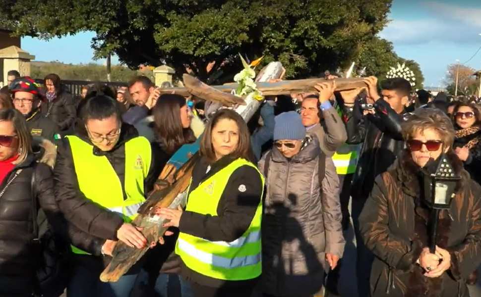 via crucis cutro strage migranti 02