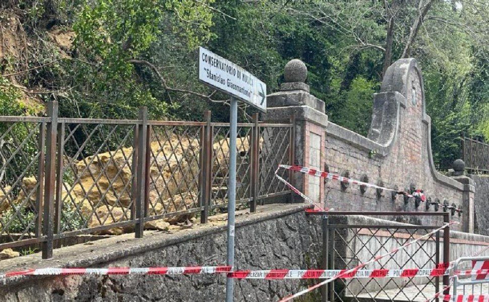 13 canali fontana Cosenza