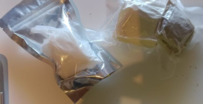 PHOTO 2023 04 14 12 30 12 1 690x355 1