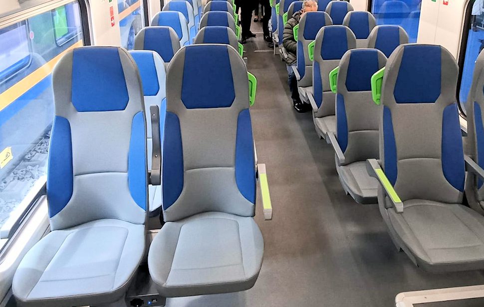 Treno Blues Regionale