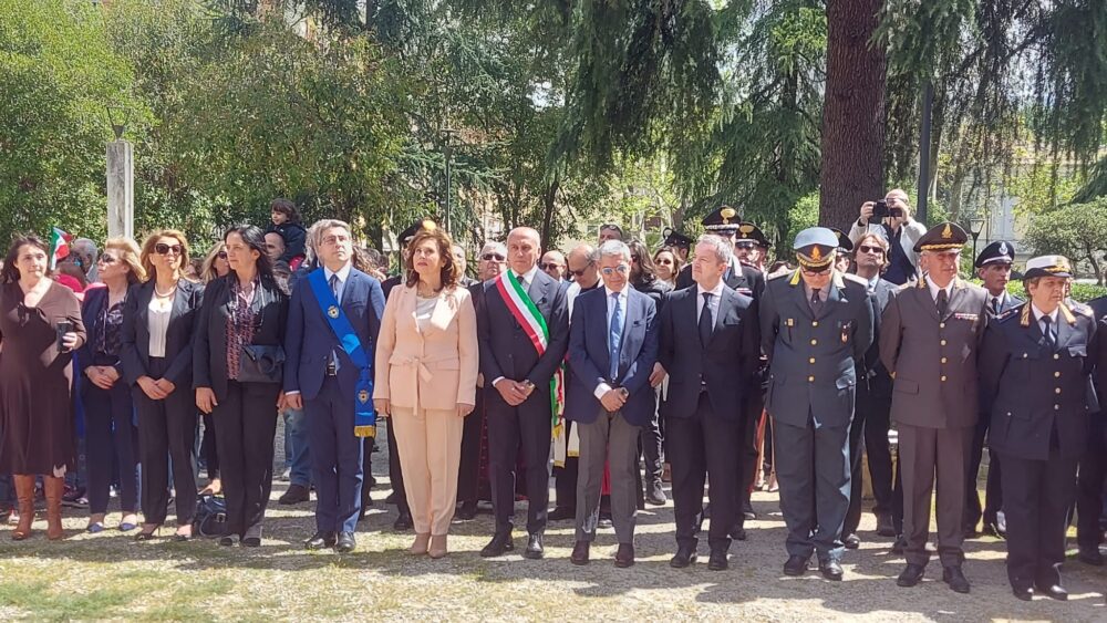 25 aprile, anche Cosenza celebra il 78° Anniversario della Liberazione nazifascista 59 celebrazioni 25 aprile 3 scaled
