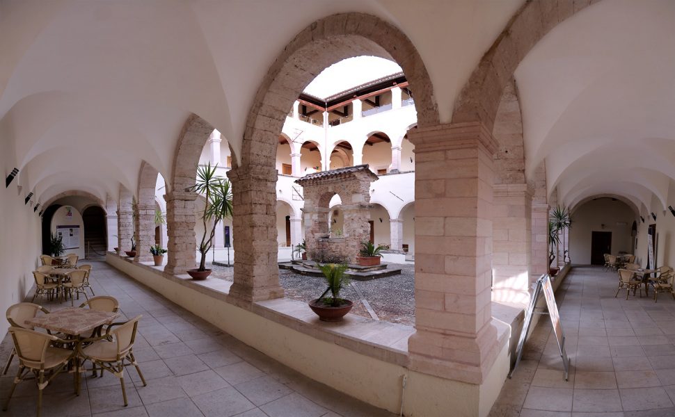 cosenza-museo-brettii-ed-enotri-chiostro