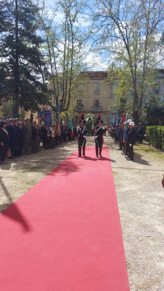 25 aprile, anche Cosenza celebra il 78° Anniversario della Liberazione nazifascista 62 forze armate 25 aprile scaled