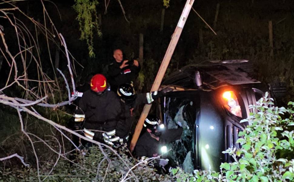 incidente stradale isola capo rizzuto vigili fuoco 02